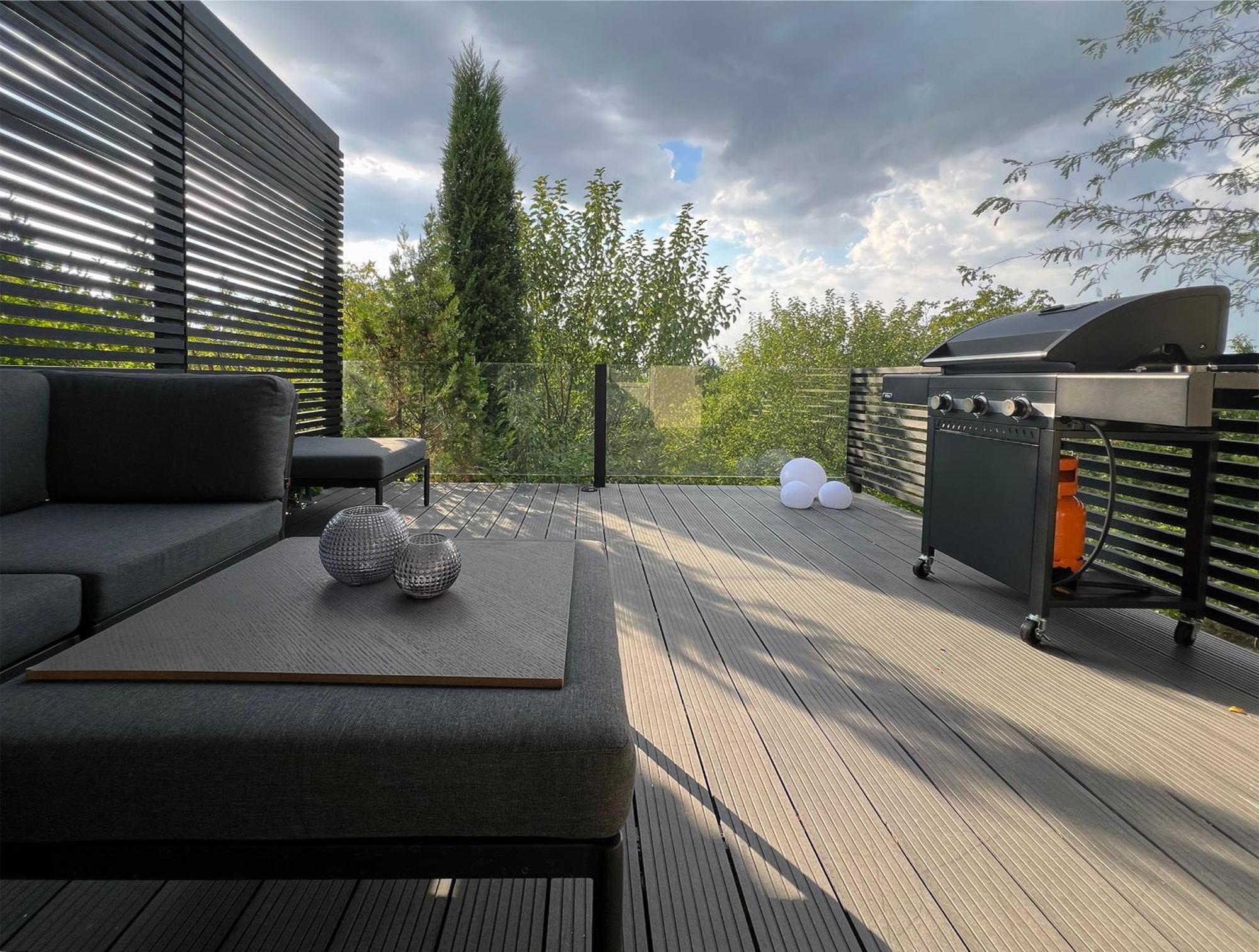 Pergola House In A Green Oasis With Fantastic View Apartment Petrovaradin Exterior photo